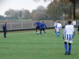 S.K.N.W.K. JO11-1JM - Steenbergen JO11-1 (competitie) seizoen 2022-2023 (najaar - 2e fase)) (37/75)